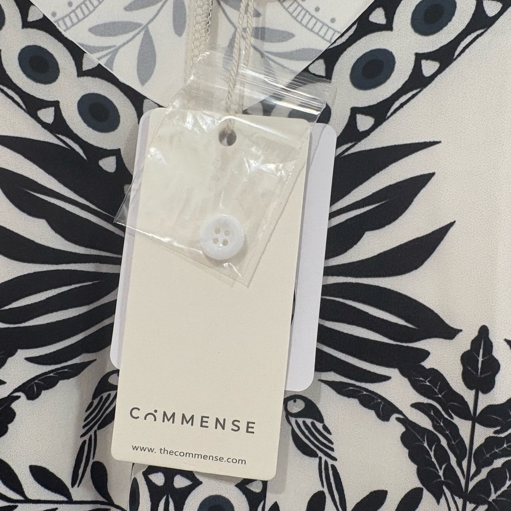 Commense Black and Cream Floral Long Sleeve Dress - Picture 4 of 8